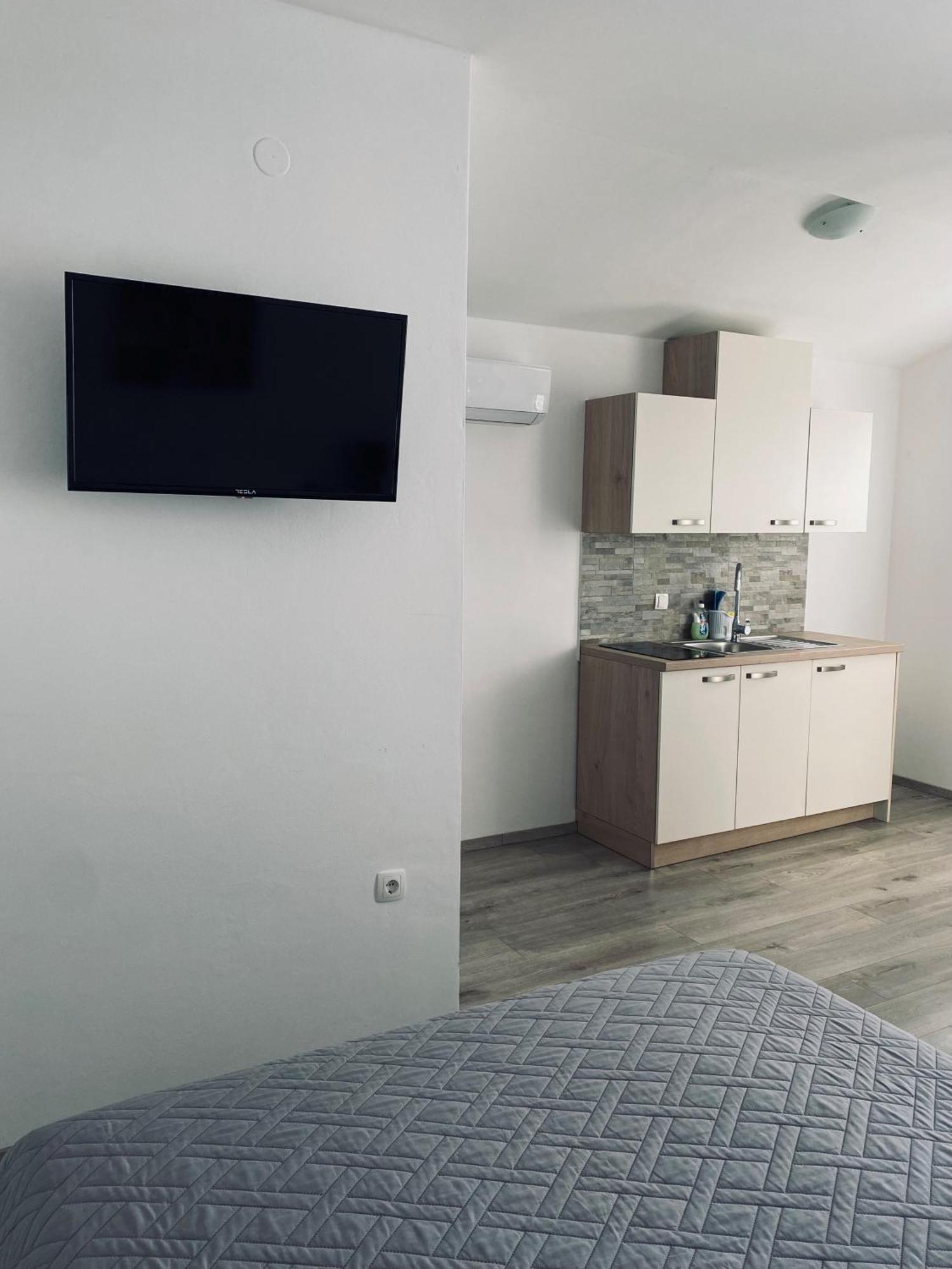 Apartmani Mila スタリグラード エクステリア 写真
