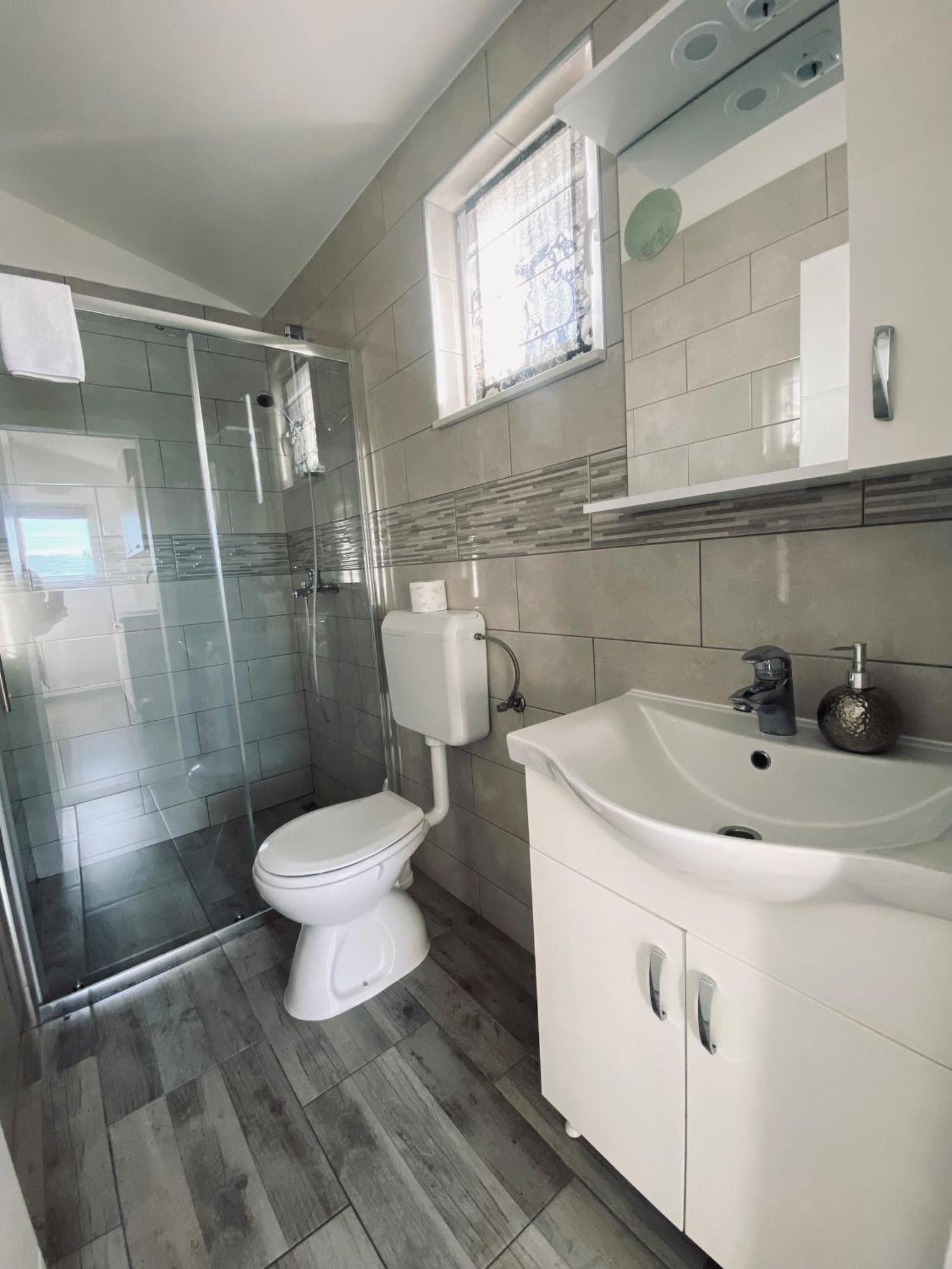 Apartmani Mila スタリグラード エクステリア 写真