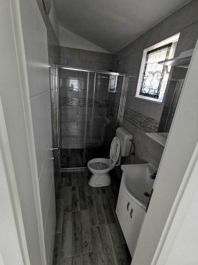Apartmani Mila スタリグラード エクステリア 写真