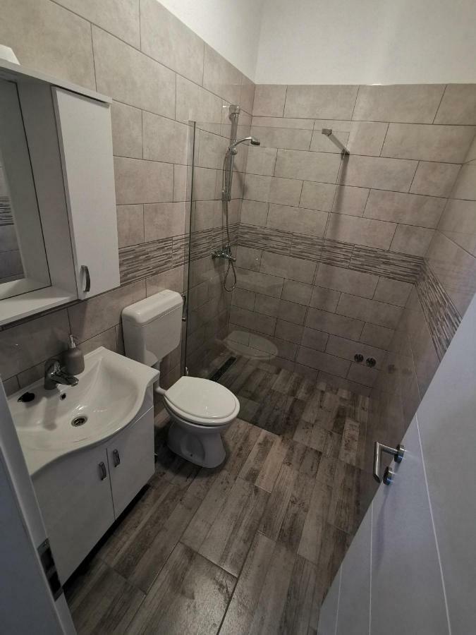 Apartmani Mila スタリグラード エクステリア 写真